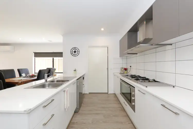 Fifth view of Homely house listing, 198 Primrose Avenue, Officer VIC 3809