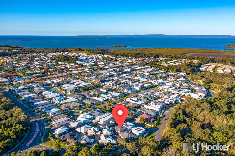 2/8 Sandalwood Street, Thornlands QLD 4164