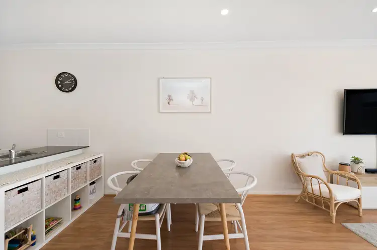 Fifth view of Homely house listing, 10 Edgeworth Parade, Coombs ACT 2611