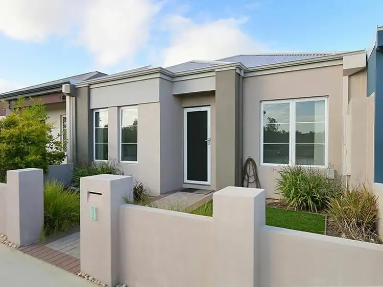 Main view of Homely house listing, 7 Pegus Way, Piara Waters WA 6112