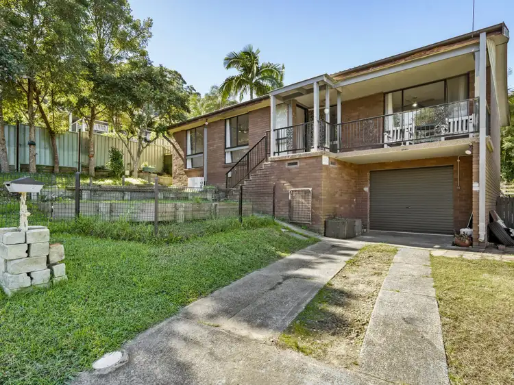 15 Small Street, Wyoming NSW 2250