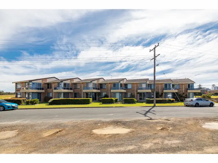 15/9 Point Road, Tuncurry NSW 2428