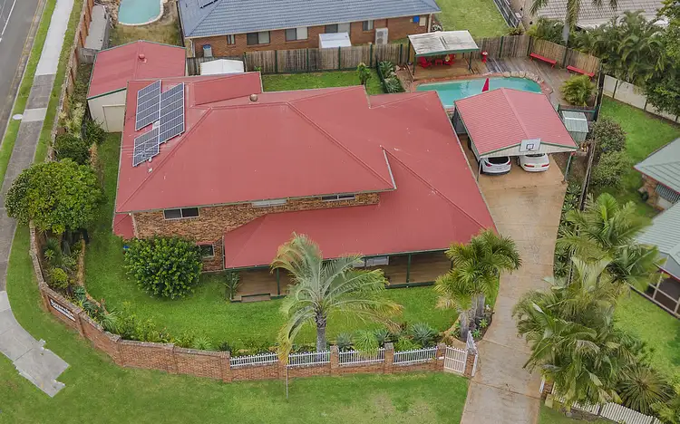 2 Rosewood Street, Birkdale QLD 4159