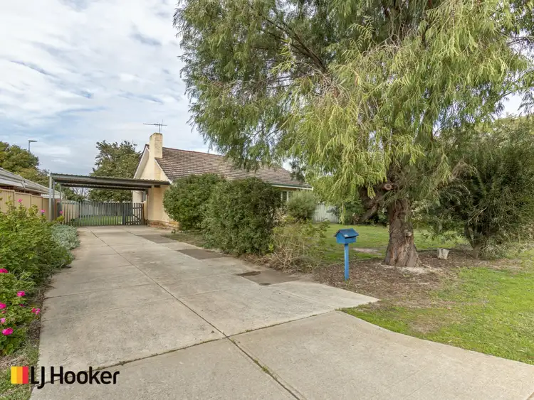Second view of Homely house listing, 6 Holford Way, Wilson WA 6107