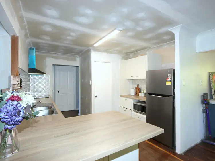 Fifth view of Homely house listing, 99 Ruby Street, Emerald QLD 4720