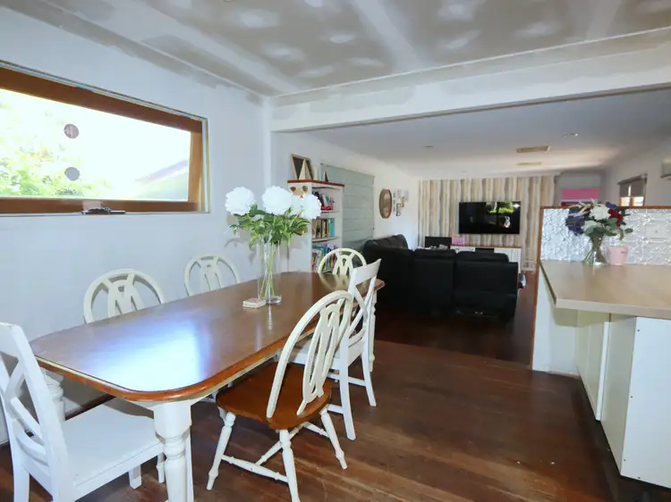 Sixth view of Homely house listing, 99 Ruby Street, Emerald QLD 4720