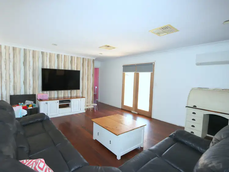 Seventh view of Homely house listing, 99 Ruby Street, Emerald QLD 4720