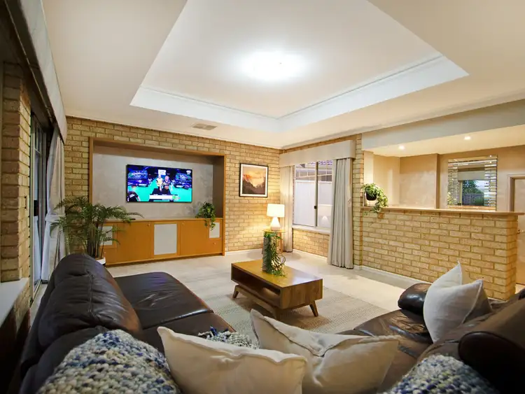 Fourth view of Homely house listing, 15 Lorikeet Court, Stirling WA 6021