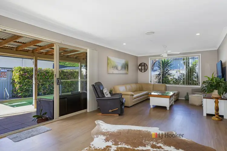 Sixth view of Homely house listing, 2 Starboard Row, Lake Munmorah NSW 2259