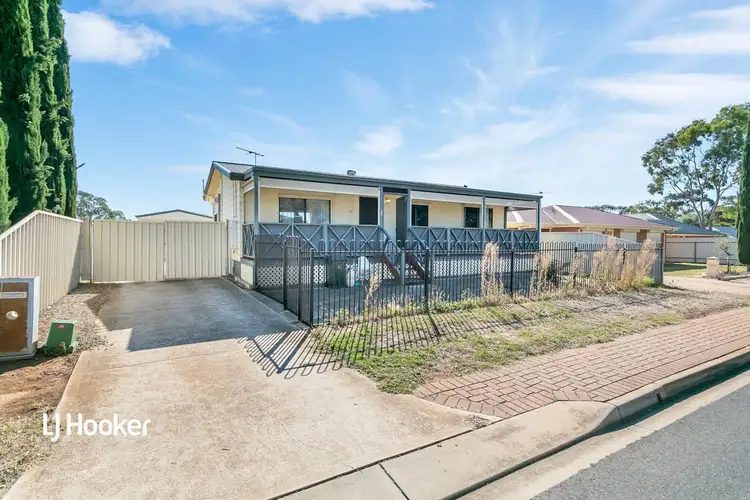 20 Moulds Crescent, Smithfield SA 5114