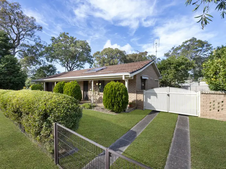 82 Fravent Street, Toukley NSW 2263