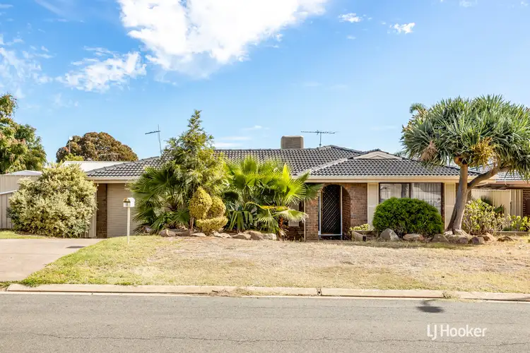 6 Vitana Court, Craigmore SA 5114