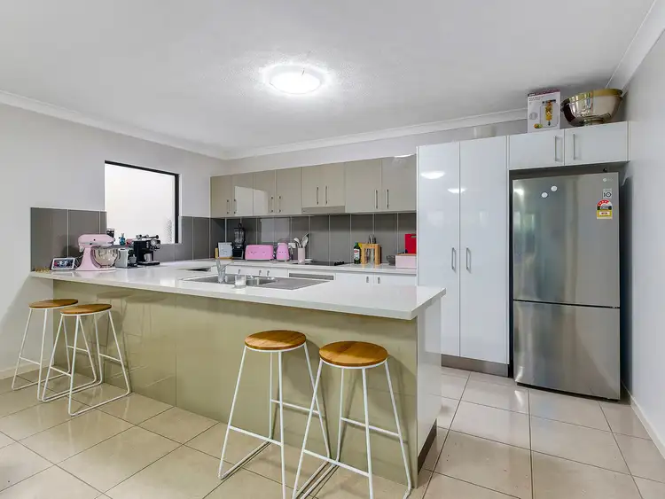 Second view of Homely apartment listing, 4/21-25 Gamelin Crescent, Stafford QLD 4053