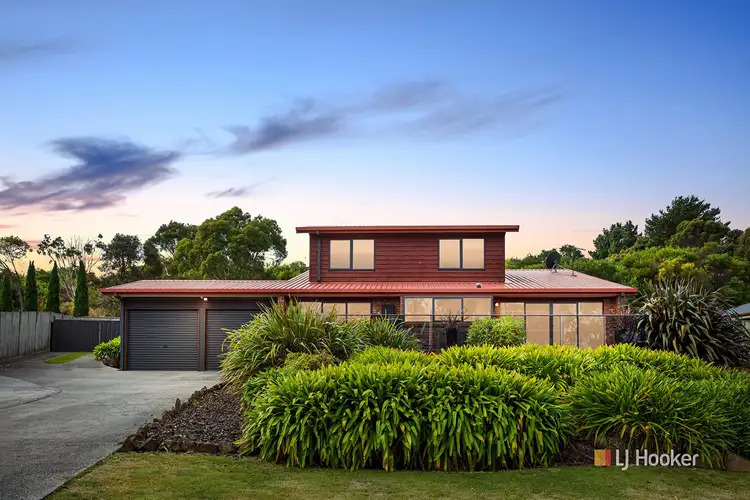 18 Golf Links Road, Wynyard TAS 7325