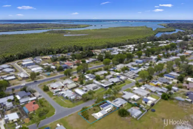 43 Ranald Avenue, Ningi QLD 4511