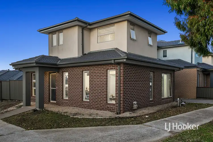 Second view of Homely townhouse listing, 7 Vali Road, Craigieburn VIC 3064