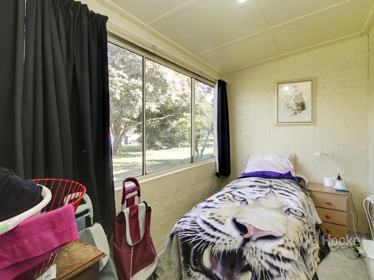 Fifth view of Homely semi-detached listing, 69 Service Street, Bairnsdale VIC 3875