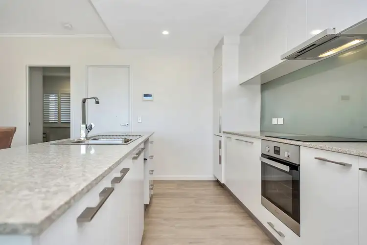 Fourth view of Homely unit listing, 15/150 Boardwalk Boulevard, Halls Head WA 6210