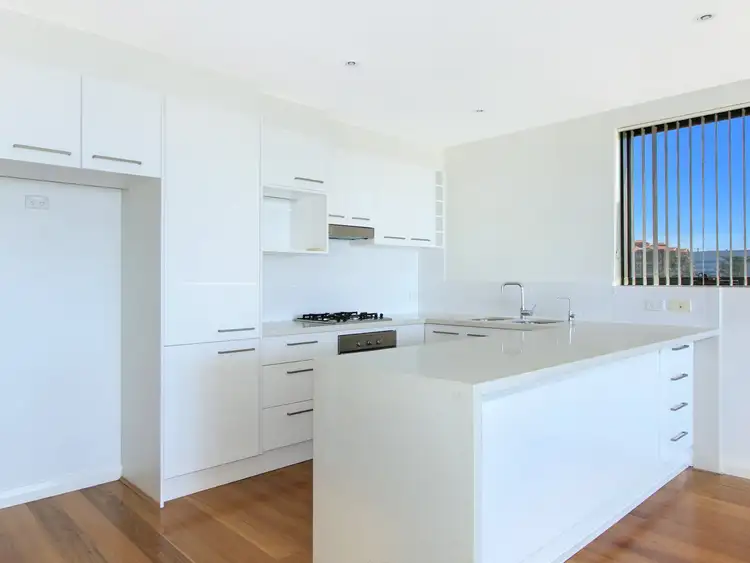 Third view of Homely apartment listing, 9/184-186 Corrimal Street, Wollongong NSW 2500