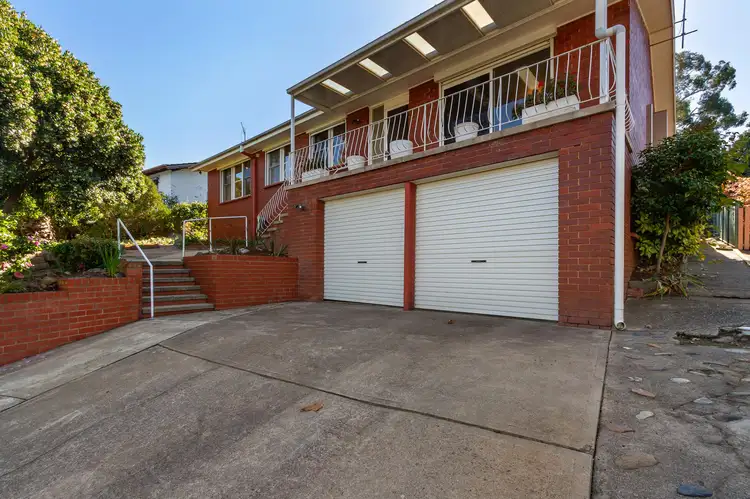 9 Withers Place, Weston ACT 2611