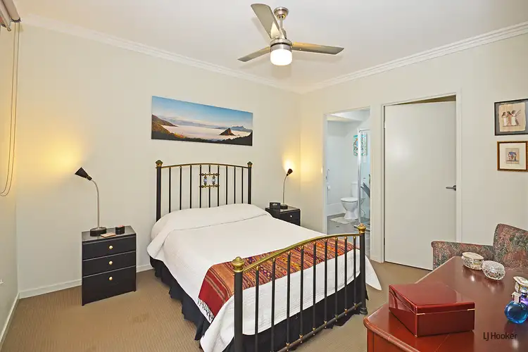 Fourth view of Homely semi-detached listing, 1/7 Bimbadeen Avenue, Banora Point NSW 2486
