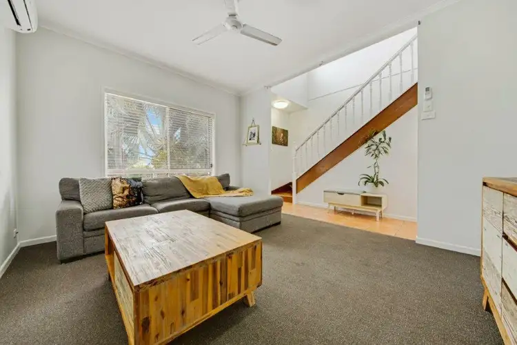 Sixth view of Homely house listing, 10 Yaraan Court, Boyne Island QLD 4680