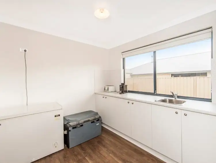 Sixth view of Homely house listing, 213 Braidwood Drive, Australind WA 6233