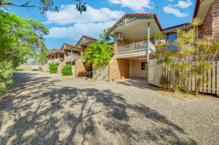 Second view of Homely unit listing, Unit 2/46 J Hickey Avenue, Clinton QLD 4680