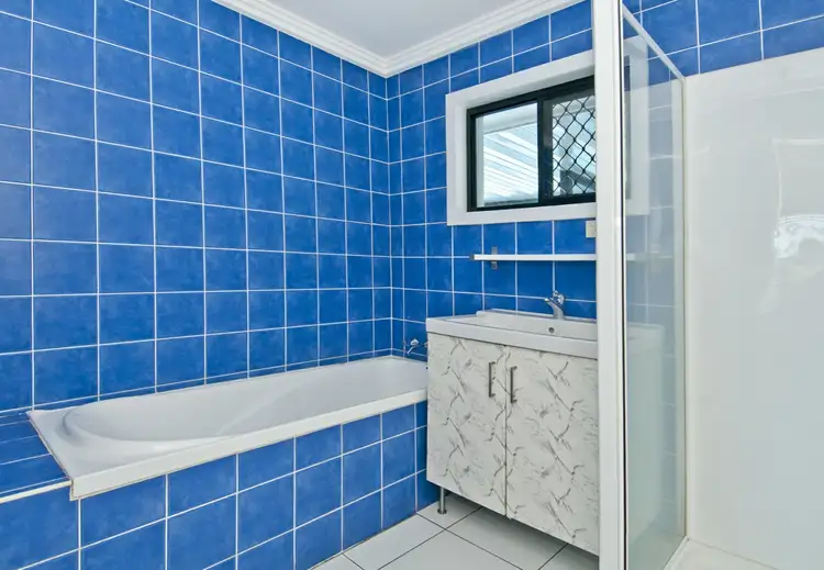 Fifth view of Homely house listing, 32 Glendevon Cresent, Mount Warren Park QLD 4207