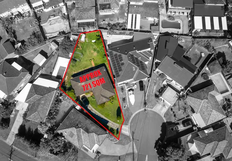 2 Dell Place, Georges Hall NSW 2198