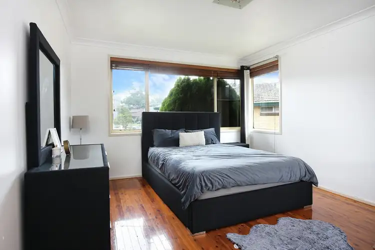 Sixth view of Homely house listing, 2 Dell Place, Georges Hall NSW 2198