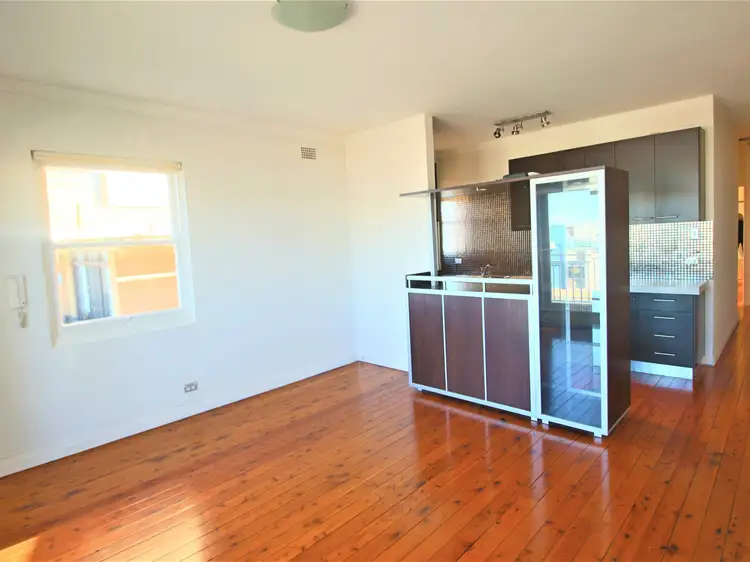 Second view of Homely unit listing, 5 /90-92 The Grand Parade, Brighton-Le-Sands NSW 2216