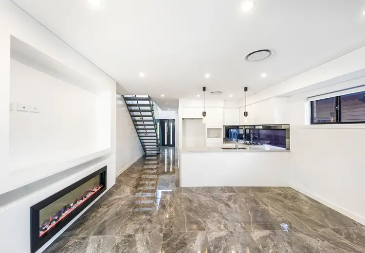 19 Lehn Road, East Hills NSW 2213