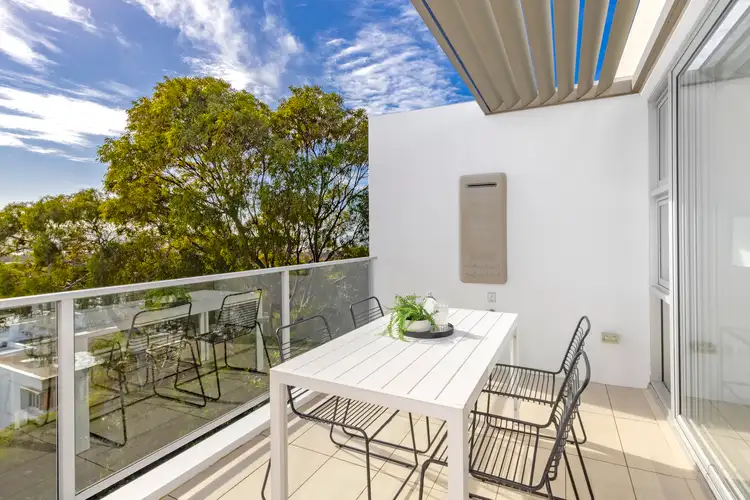 Fifth view of Homely unit listing, 27/72-74 Pacific Parade, Dee Why NSW 2099