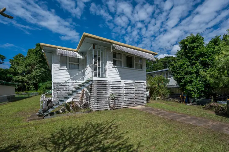 200 Pease Street, Manoora QLD 4870