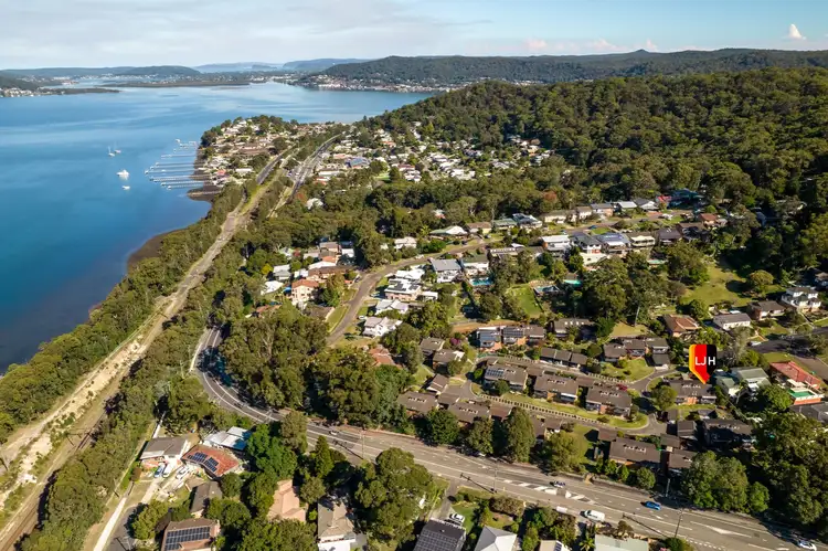 Sixth view of Homely villa listing, 30/31 Fiona Street, Point Clare NSW 2250