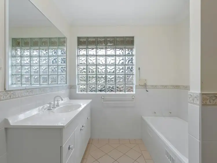 Sixth view of Homely semi-detached listing, 2 Sunbeam Place, Erina NSW 2250