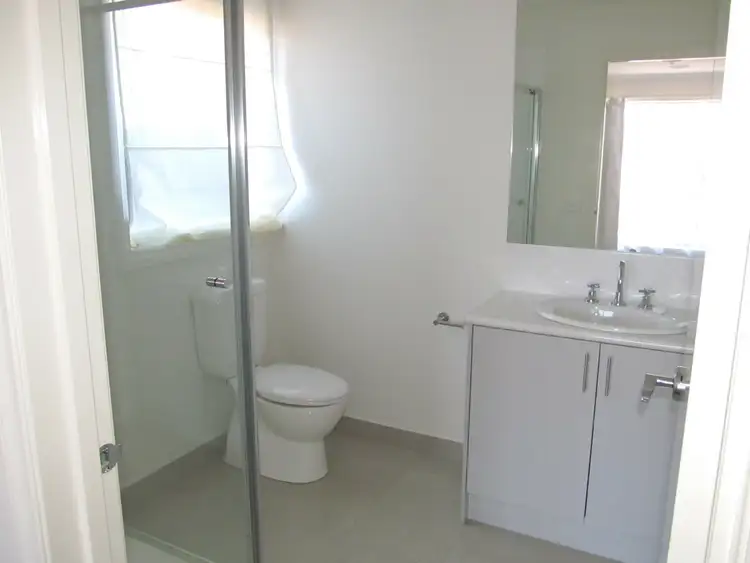 Fifth view of Homely house listing, 40 McCulloch Street, Bairnsdale VIC 3875