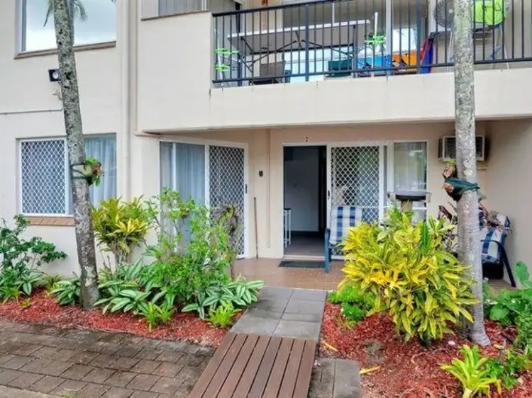 Main view of Homely unit listing, 2/239 Lake Street, Cairns North QLD 4870