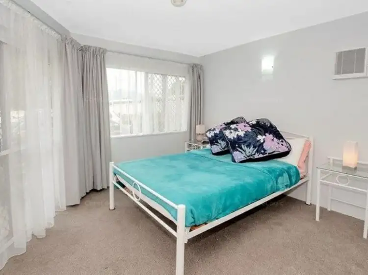 Sixth view of Homely unit listing, 2/239 Lake Street, Cairns North QLD 4870