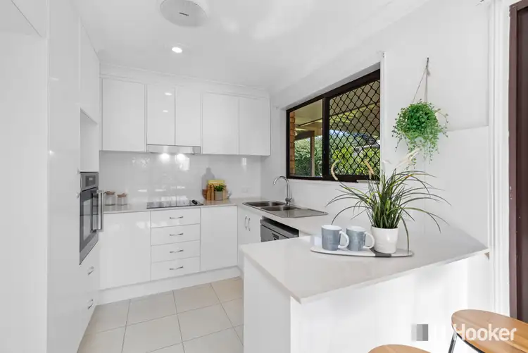 Sixth view of Homely house listing, 1 De Lange Court, Alexandra Hills QLD 4161