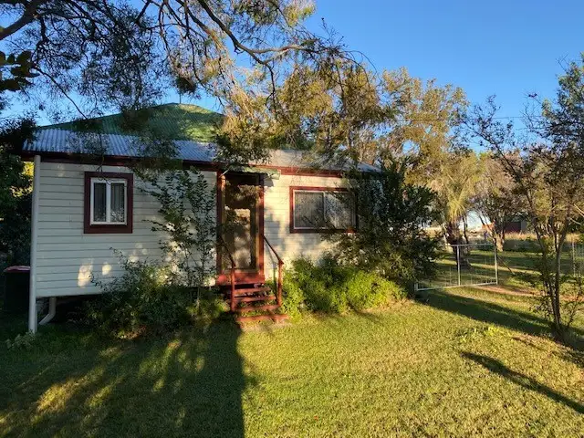 81 Logan Road, Clifton QLD 4361