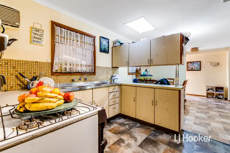 Fifth view of Homely house listing, 7 Koolena Crescent, Munno Para SA 5115