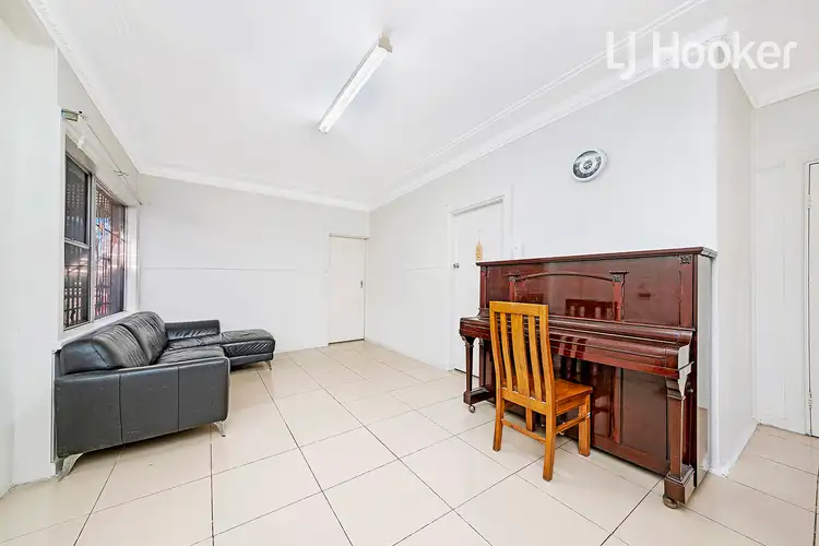 Third view of Homely villa listing, 5/146 Carcoola Street, Canley Vale NSW 2166