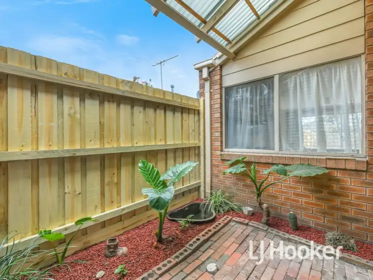 Fifth view of Homely house listing, 18 Cirai Crescent, Cranbourne West VIC 3977