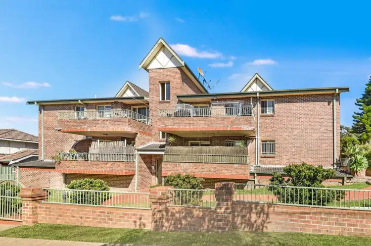 4/16-18 Reynolds Avenue, Bankstown NSW 2200