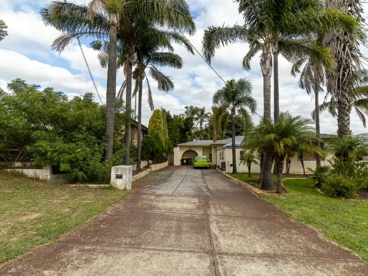 45 Steward Way, Orelia WA 6167