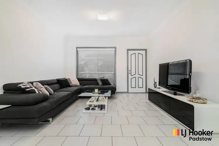 Second view of Homely villa listing, 7/14 Henry Kendall Avenue, Padstow Heights NSW 2211