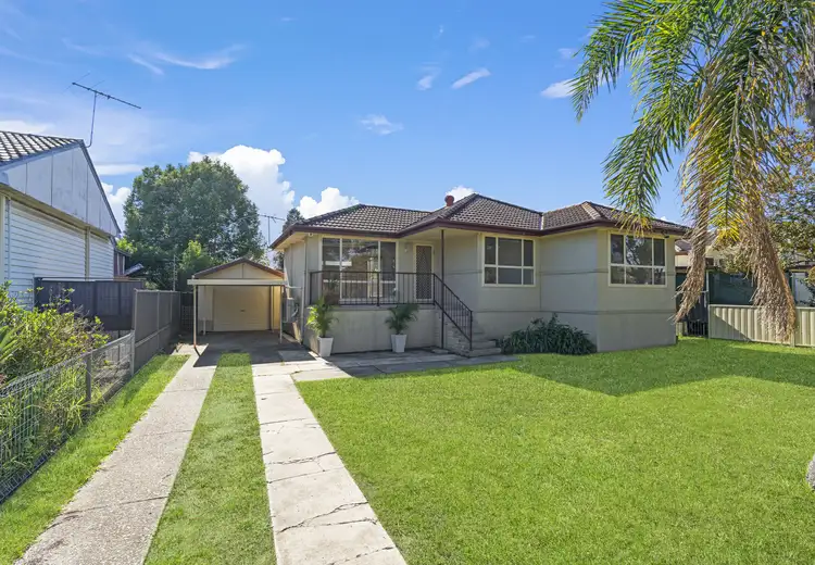 10 Canara Place, Smithfield NSW 2164