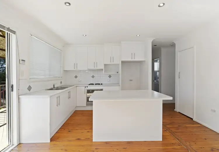 Third view of Homely house listing, 10 Canara Place, Smithfield NSW 2164